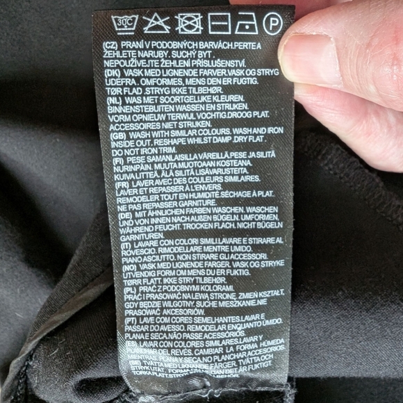 Esqualo Trouser Slanted Pocket Knit Black Button Closure Women's size Medium - Picture 13 of 15